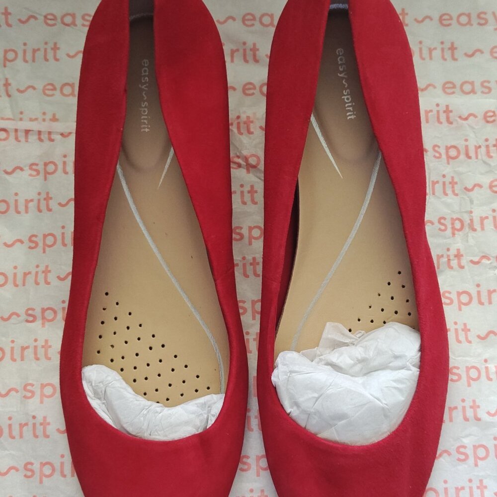NEW EASY SPRIT SUEDE SHOES RED (SIZE 9 1/2)